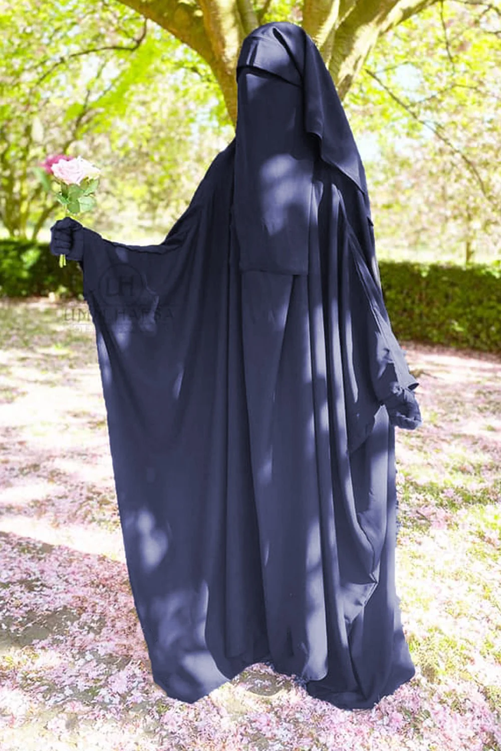 Big jilbab Saoudien Umm Hafsa - Image 29