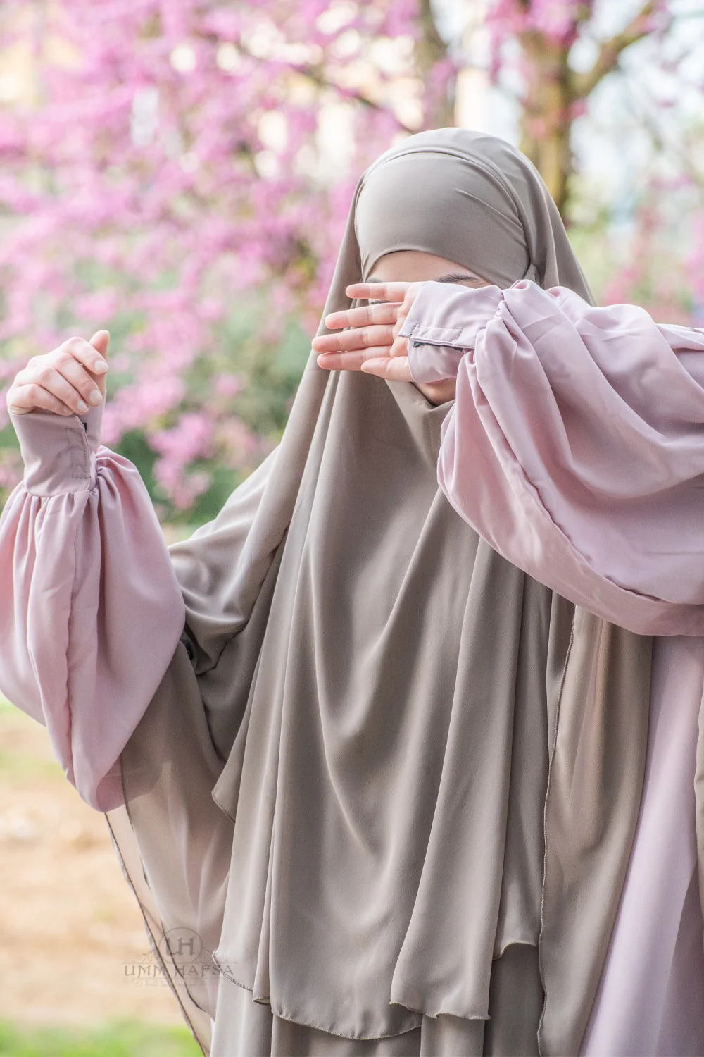 Khimar Amira by Umm Hafsa - Image 3